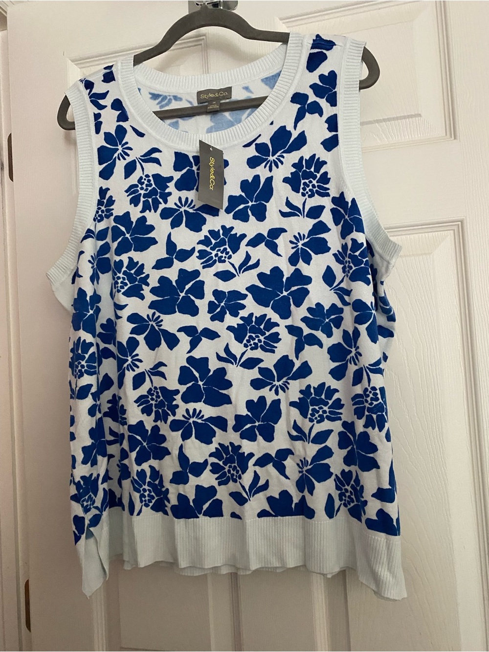 Style & Co. White Tank with Bold Blue Floral Print- 2X
